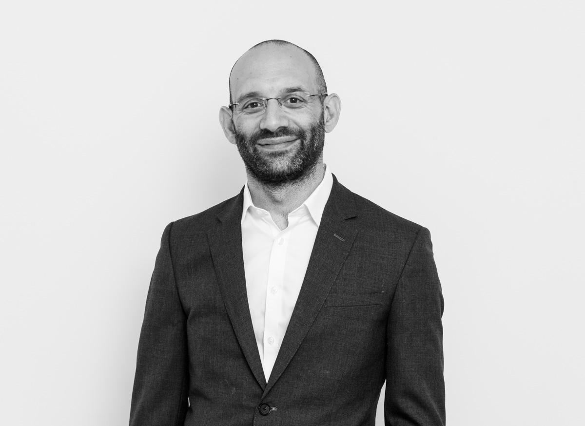 Robert Goldsmith : Portfolio Manager